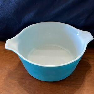 Vintage Pyrex Horizon Blue 474 Round Cinderella Casserole Blue White 1.5 QT